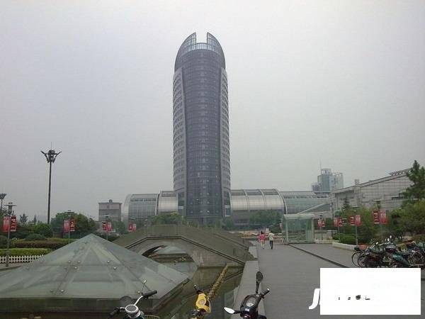 运河广场实景图图片