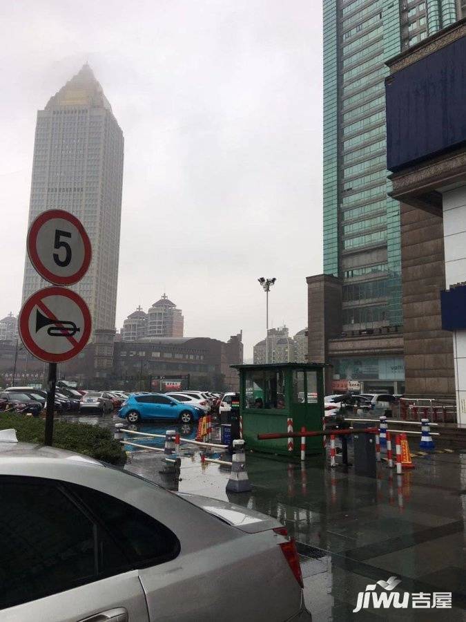 绿都世贸广场公寓实景图图片