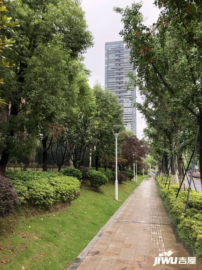 纯水岸东湖二期实景图图片