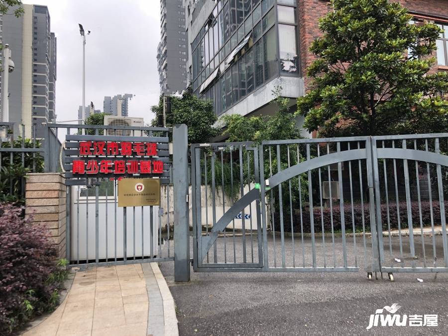 纯水岸东湖二期实景图图片