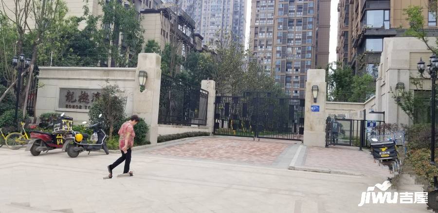 北京城建龙樾湾别墅实景图图片
