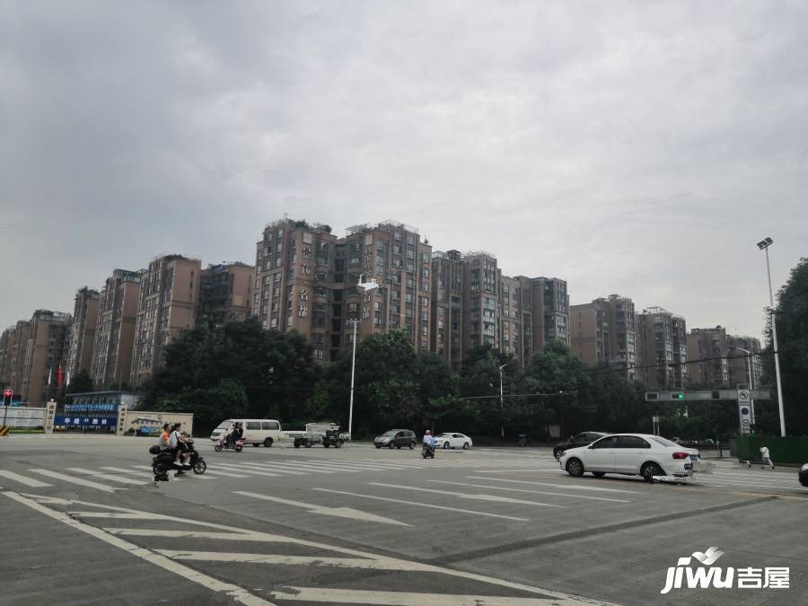 景茂名都三期实景图图片