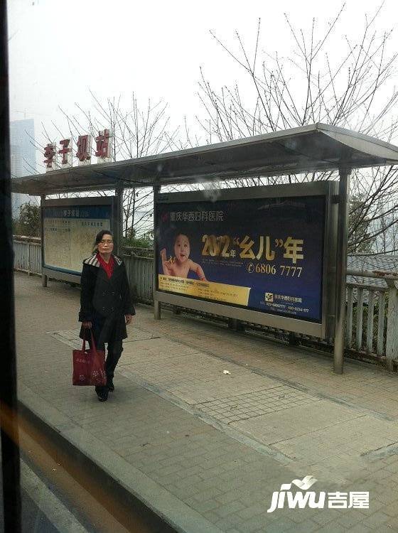 轻轨江岚雅社实景图图片