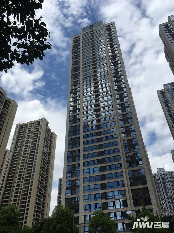 融景城郦苑实景图图片