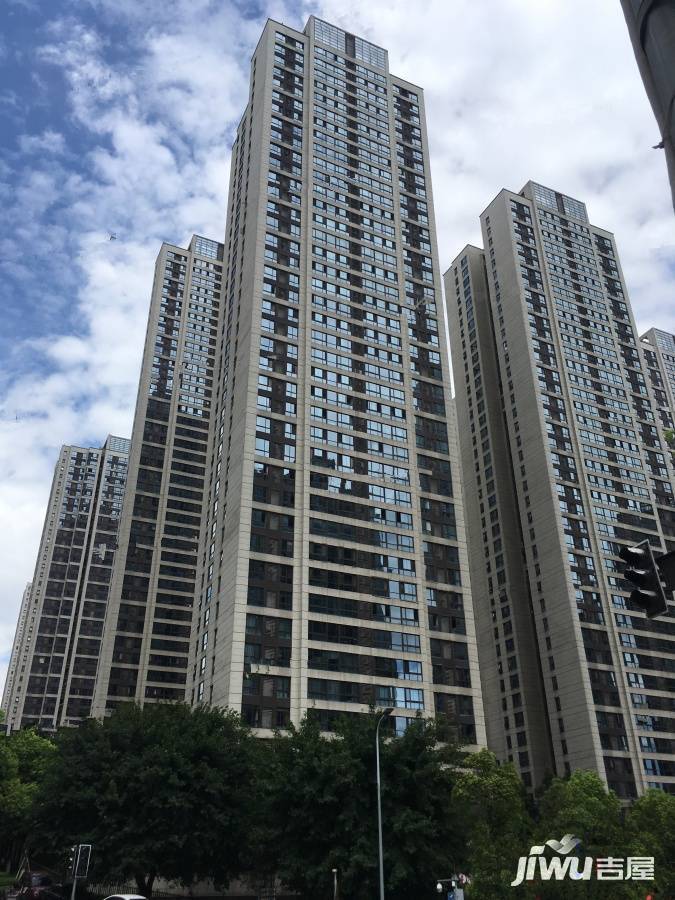 融景城郦苑实景图图片