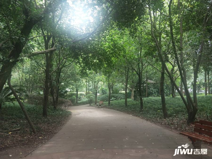 渝安金港尚城实景图图片