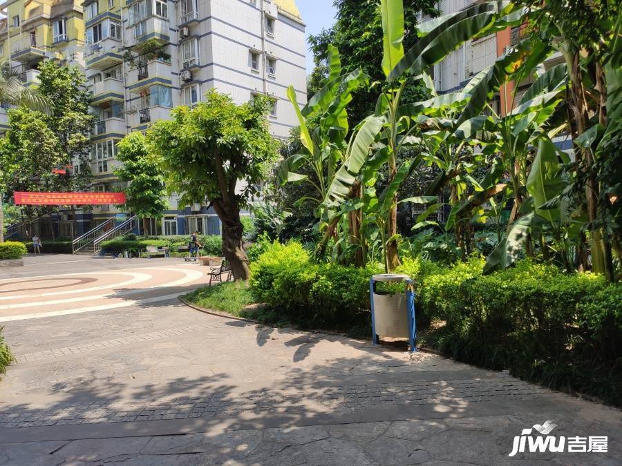 芳草地自由港湾实景图图片