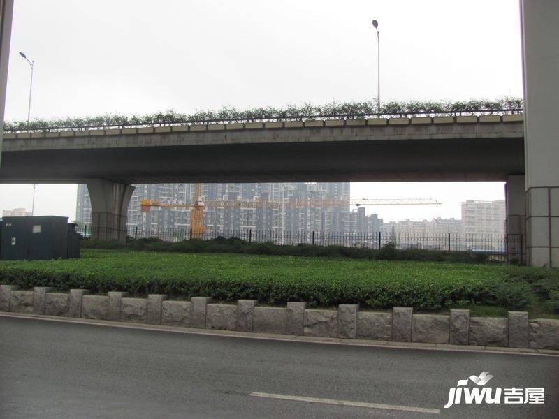 德盈国际广场商铺实景图图片