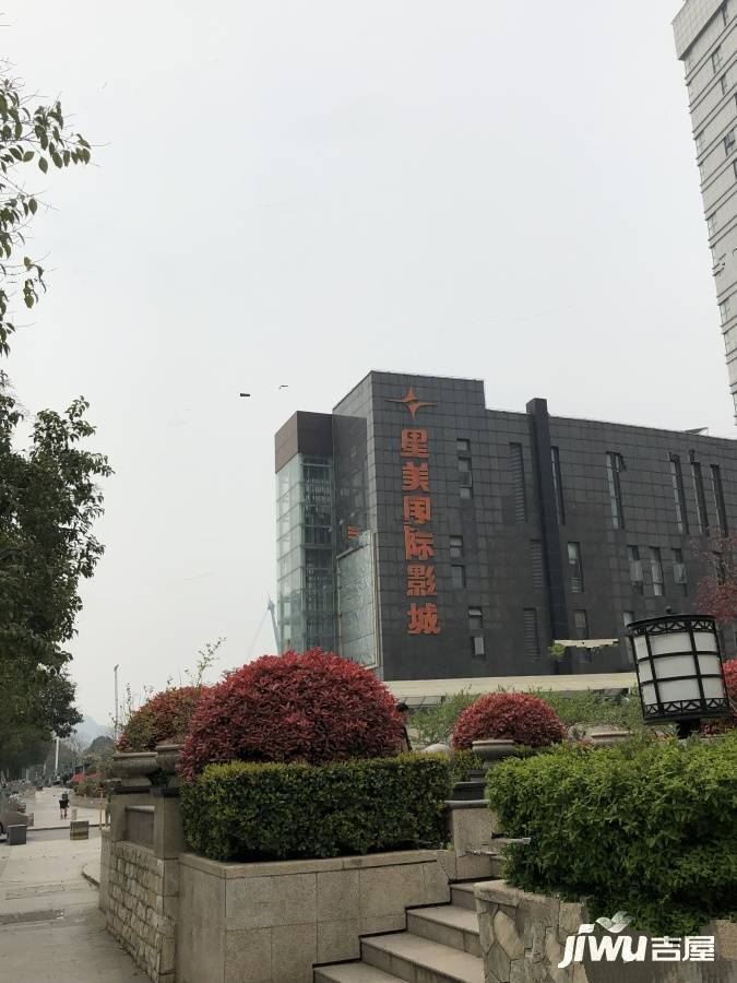 龙湖新壹城实景图图片