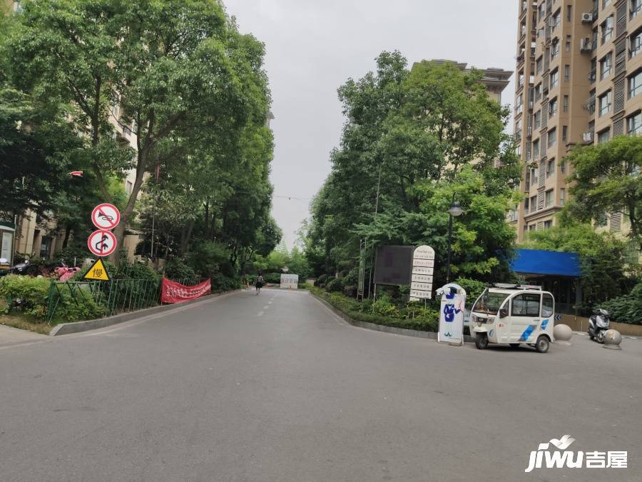 华欧雨荷苑实景图图片