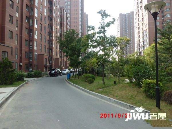 长鹭晶品枫林实景图图片