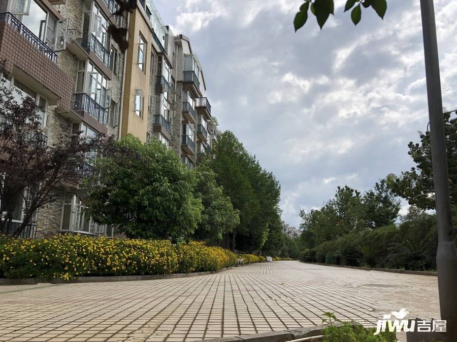 世纪城叠春苑实景图图片