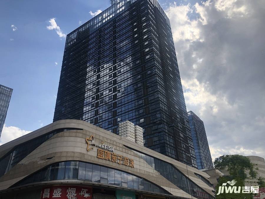 万达广场国际公寓实景图图片