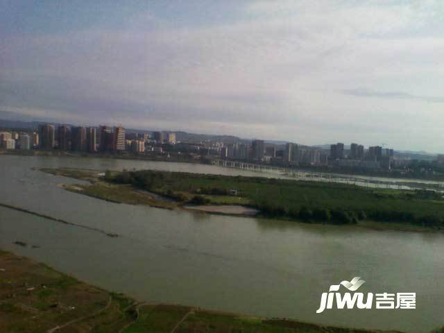 滨江之上实景图图片