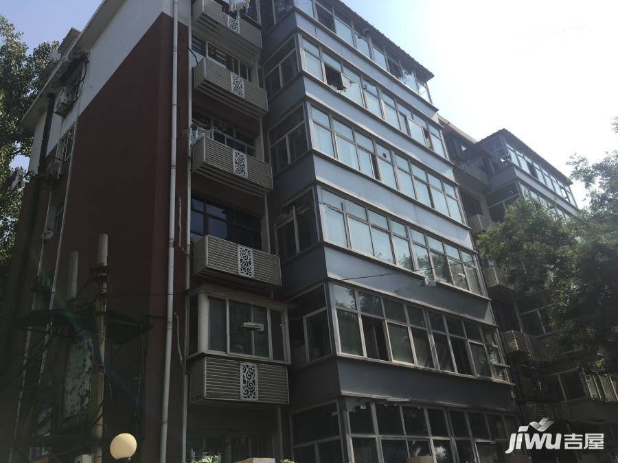 恒大警苑实景图图片
