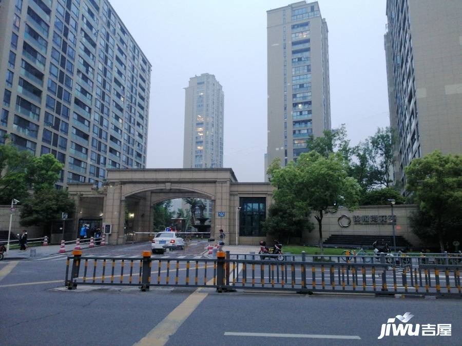 锦苑湾花苑实景图图片