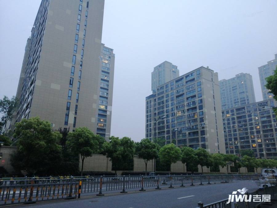 锦苑湾花苑实景图图片