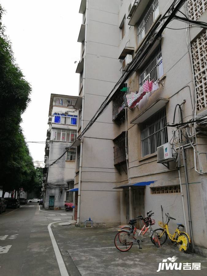 广西医科大学教职工宿舍实景图图片