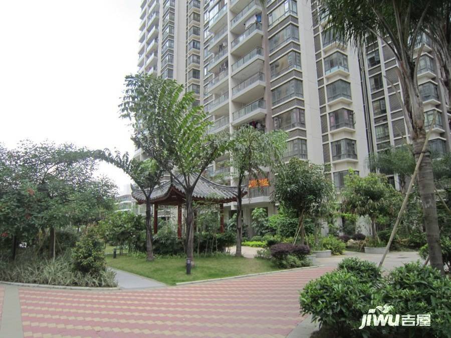 岭秀城实景图图片