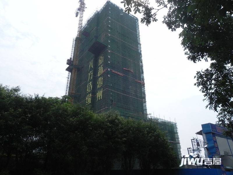 八方新越商铺实景图图片