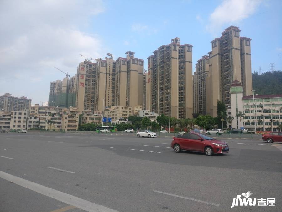 嘉逸园别墅实景图图片