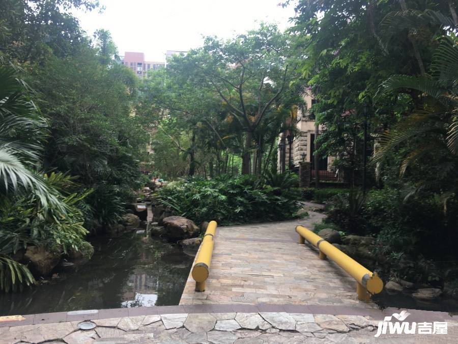 山水华府别墅实景图图片