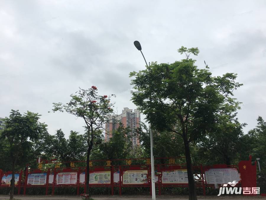 云山花园实景图图片