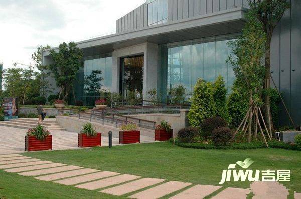 方直城市时代商铺实景图图片