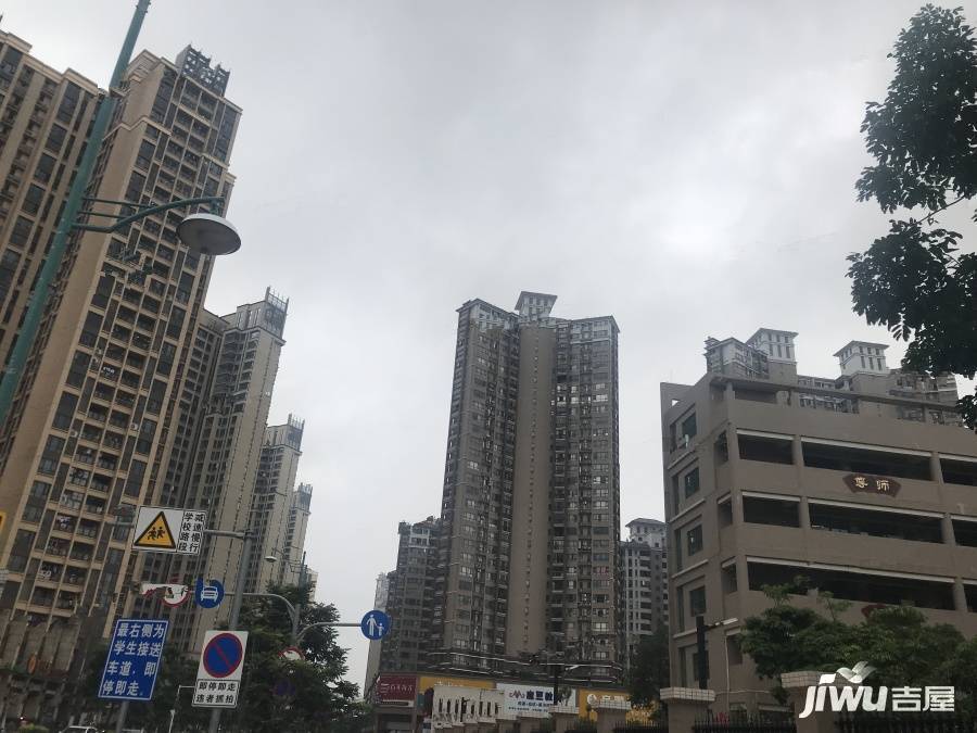德威朗琴湾别墅实景图图片